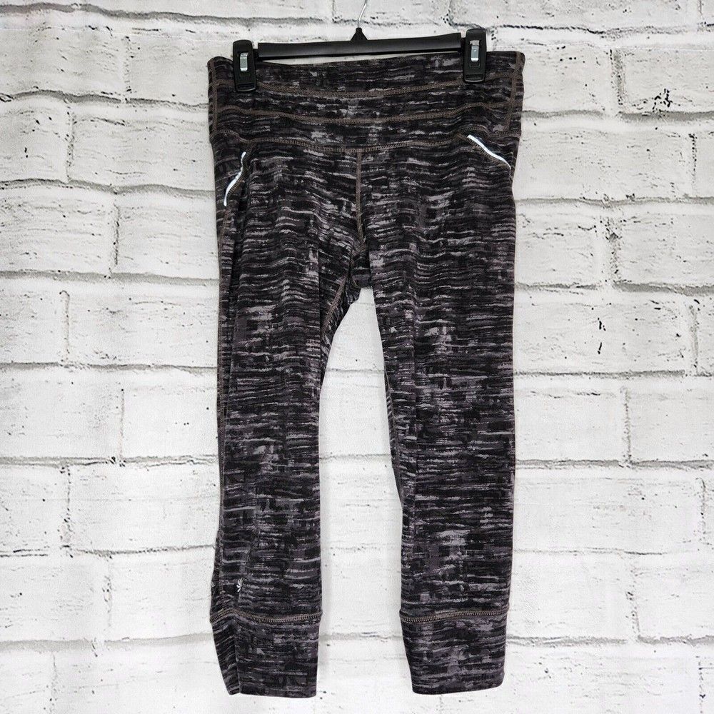 Athleta Women's Paint Bucket Relay Capri Leggings Style 138202 Size Medium